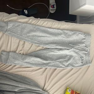gap sweats extra small